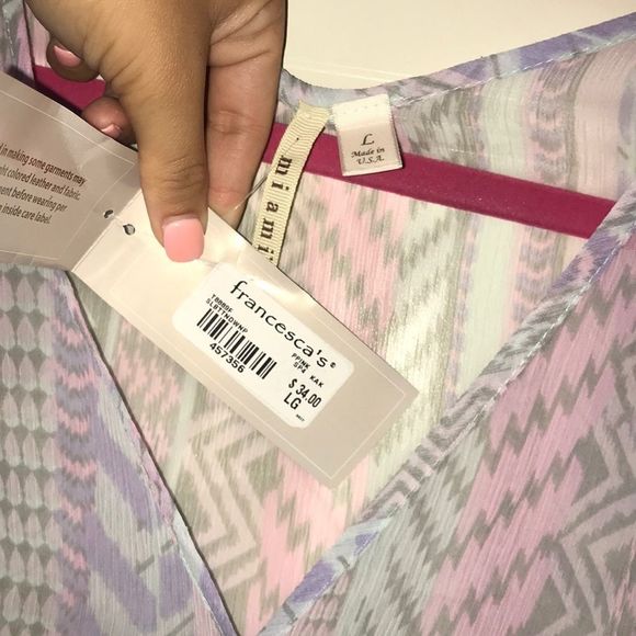 Pastel printed top  - Picture 2 of 2